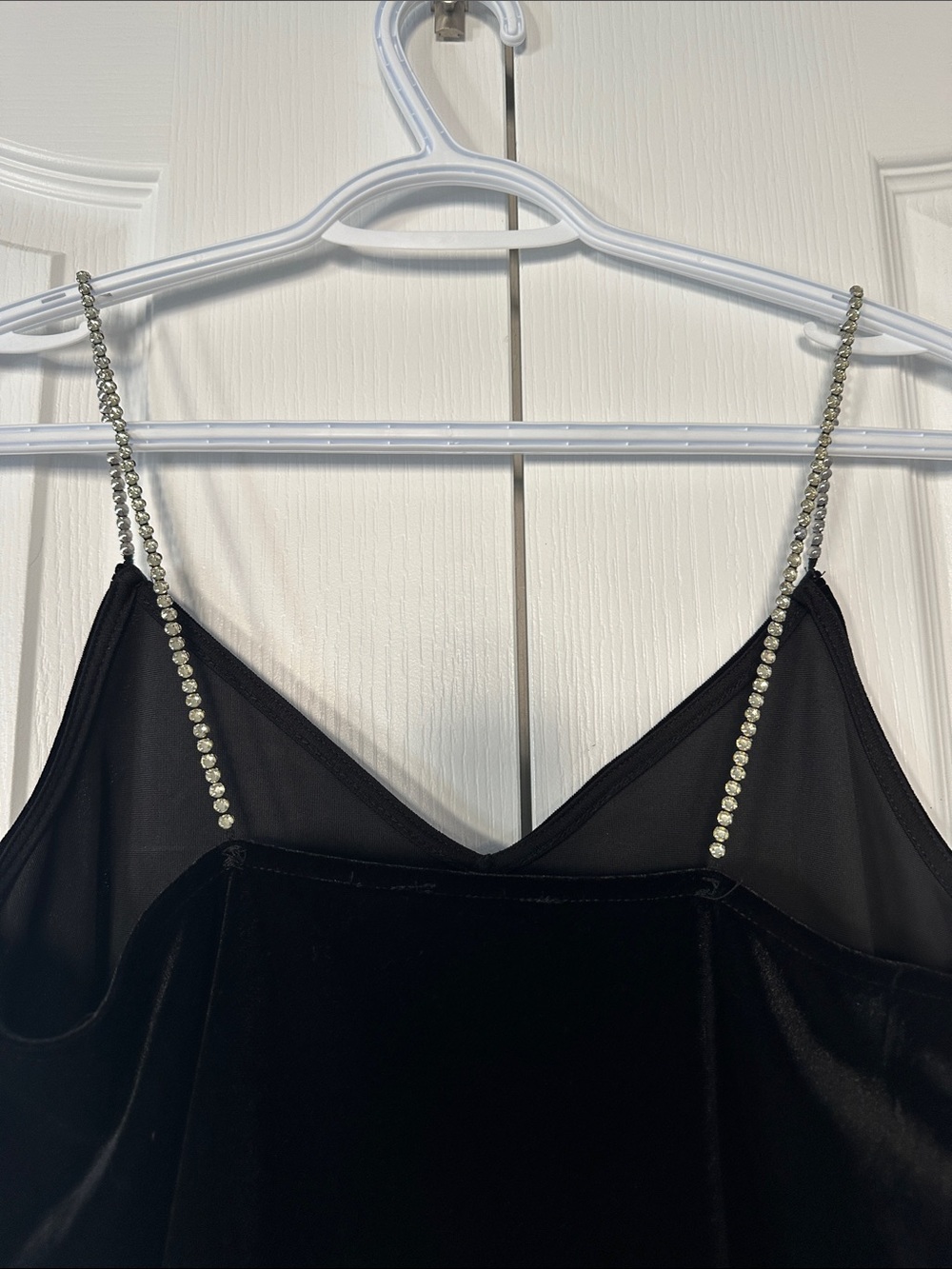 Dynamite Black Velvet Cami with Silver Chain Straps - Picture 10 of 12